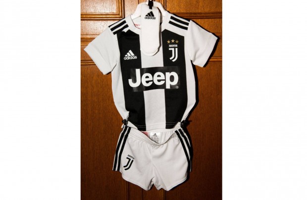 Juventus eredeti adidas baby szett (80, 86)