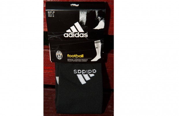 Juventus eredeti adidas fekete lbszrvd (37-39) III