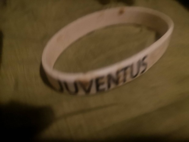 Juventus szilikonos karkt 