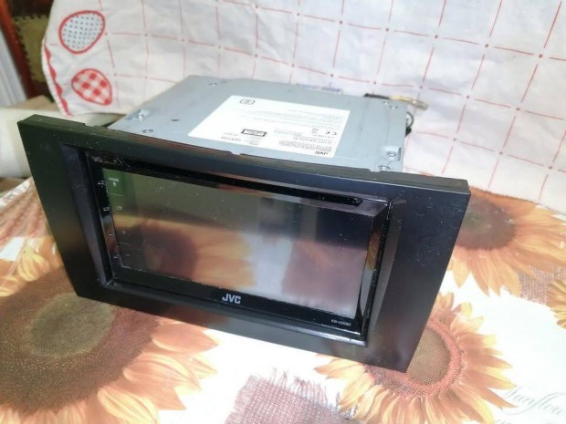 Jvc 2 din rádio kw-v330 bt