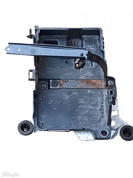 Jx6B-10723-AA ford focus mk4 aksi tartó tálca