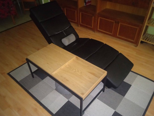 Jysk Trappedal dohányzóasztal + relax fotel
