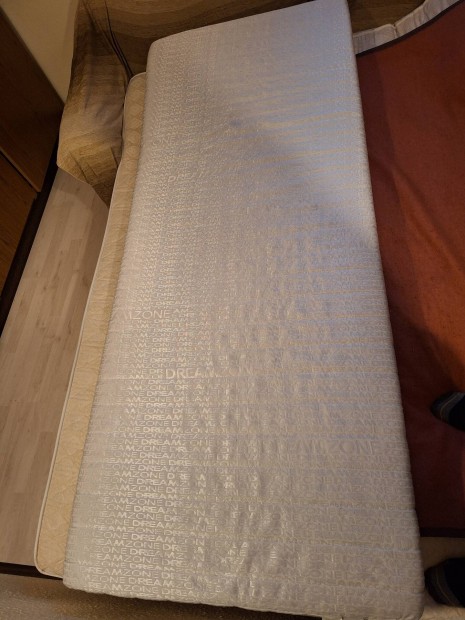 Jysk habszivacs matrac 80 cm x 200 cm dreamzone jszer