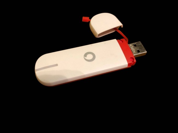 K3772-Z USB Stick Vodafone, DIGI-re okosthat