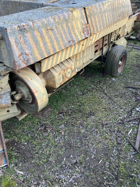 K454 bontotott/ új alkatrészek