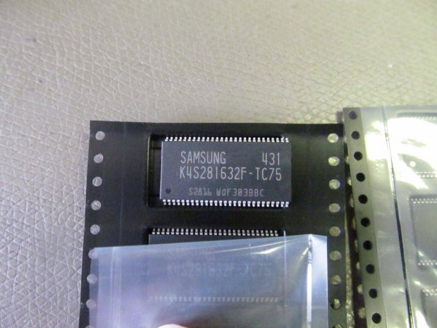 K4S281632F-TC75 Samsung RAM