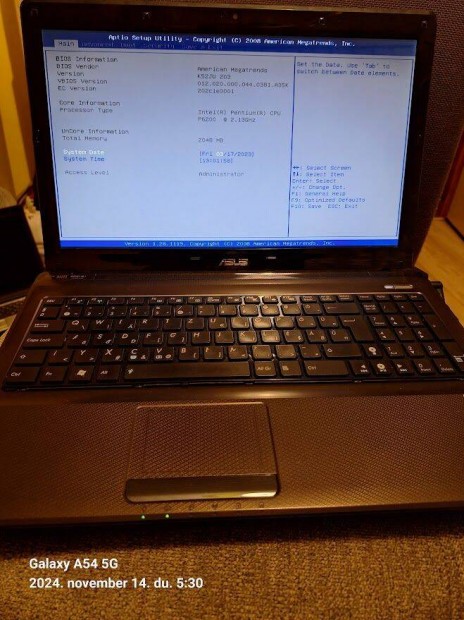 K52J laptop elad