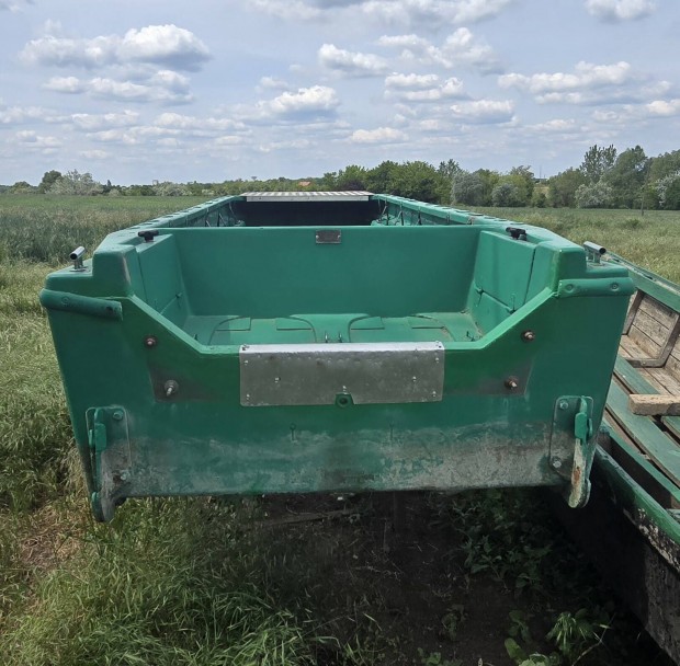 KD 84 Katoni masszv stabil csnak ladik horgsz