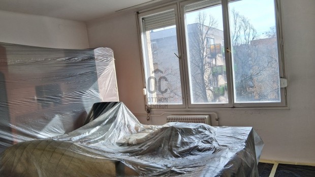 KIAD�-EGYETEM K�ZELI, 2 szob�s lak�s Debrecenben  az �n �j otthona v�