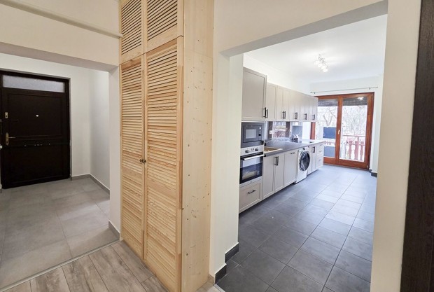 KIAD� LAK�S  Debrecen, Nagyerd�alja, Hadh�zi �t, magasf�ldszint, 95nm