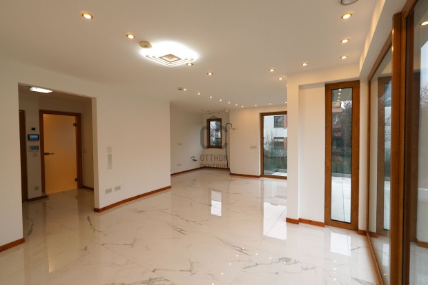 KIAD�, �j, 2 szob�s lak�s Budapest  II. ker�let�ben