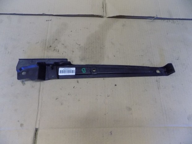 KIA CARENS APRON FENDER,RH eladó