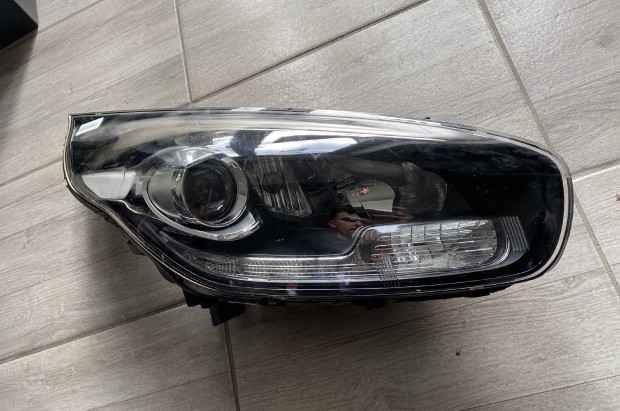 KIA CARENS FÉNYSZÓRÓ eladó