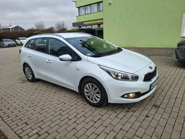 KIA CEE'D 1.4 Cvvt EX