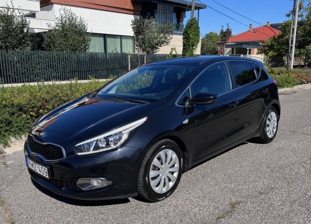 KIA CEE'D 1.4 Cvvt EX Akr 2 v Garancival