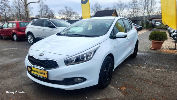 KIA CEE'D 1.4 Cvvt EX Limited 97e Km!! Törésmen...
