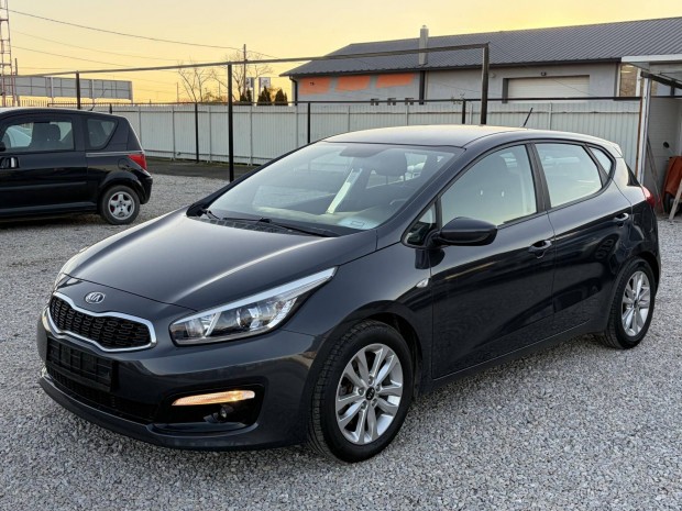 KIA CEE'D 1.4 Cvvt EX Prmium