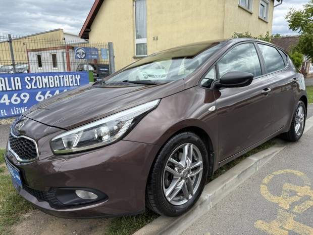 KIA CEE'D 1.4 Cvvt LX