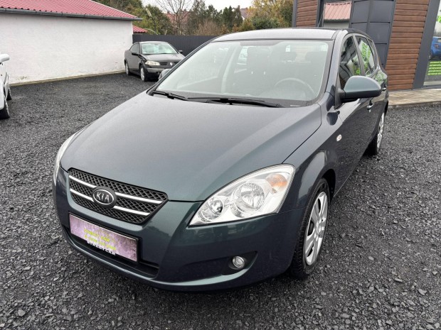 KIA CEE'D 1.4 LX Garantlt Km! Leinformlt! Vg...