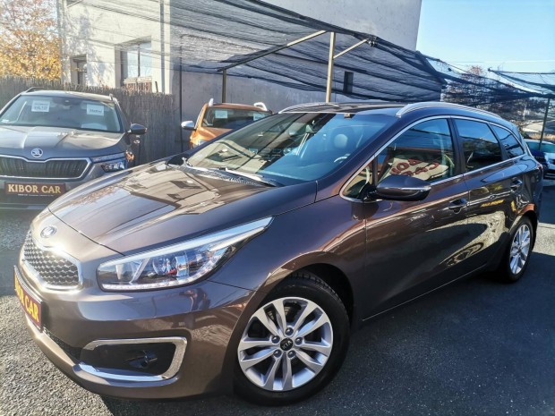 KIA CEE'D 1.6 CRDI Summer Edition M.o.-i! Digit...