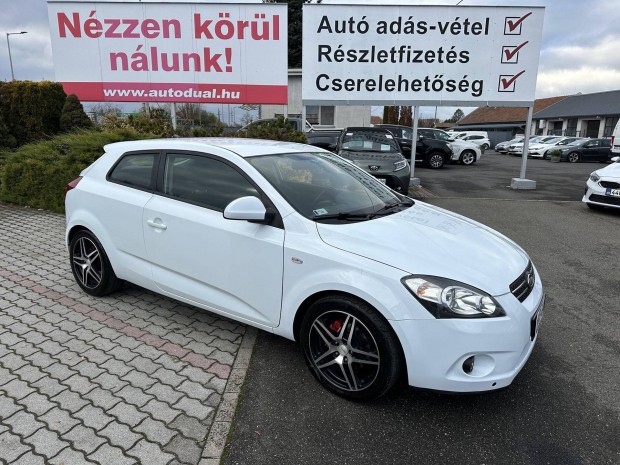 KIA CEE'D 1.6 CRDi EX