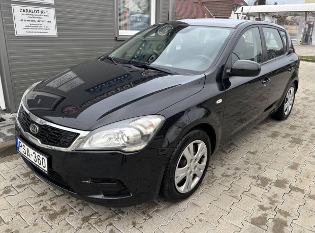 KIA CEE'D 1.6 CRDi EX EURO5 2 kulcs. friss msz...