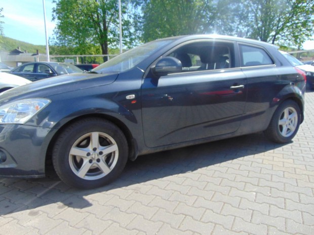 KIA CEE'D 1.6 CRDi EX EURO5