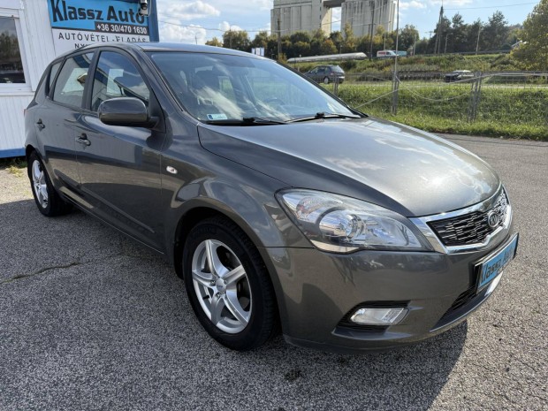 KIA CEE'D 1.6 CRDi EX Magyarországi.Digitklíma....