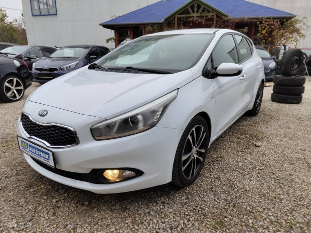 KIA CEE'D 1.6 CRDi LX EURO5 1 Tulajos 172.855-...