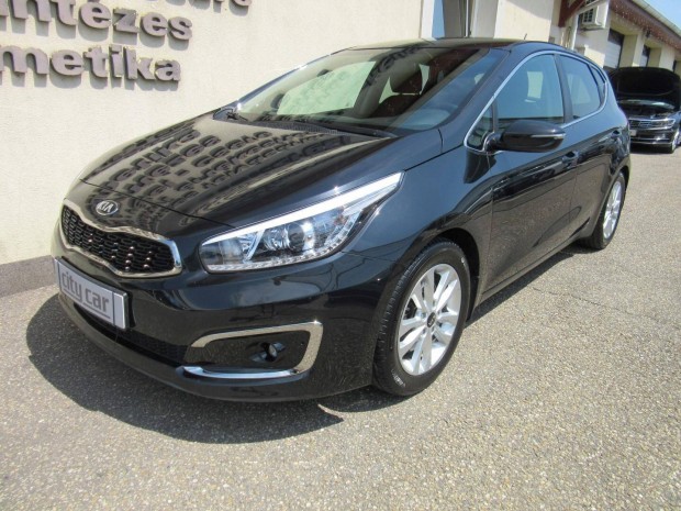 KIA CEE'D 1.6 GDI EX Limited Első Tulajdonostól...