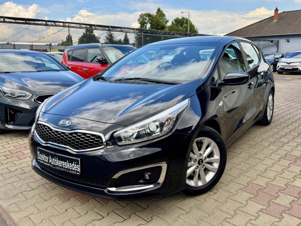 KIA CEE'D 1.6 GDI EX Prmium Els tulajdonostl...
