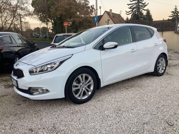 KIA CEE'D 1.6 GDI EX Prmium Magyarorszgi+VEZ....