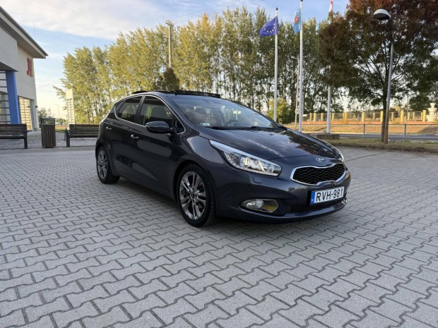 KIA CEE'D 1.6 GDI LX 1 Év Deffend Garancia