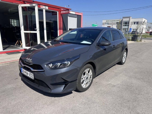 KIA CEE'D Ceed 1.5 T-GDI Silver