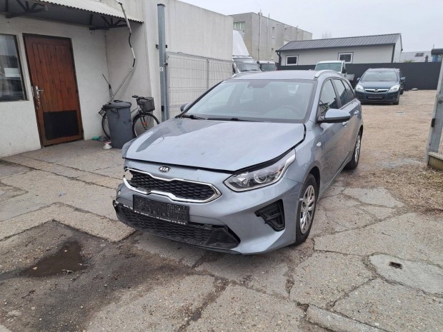 KIA CEE'D Ceed SW 1.0 T-GDI Bronze Teljesen ze...