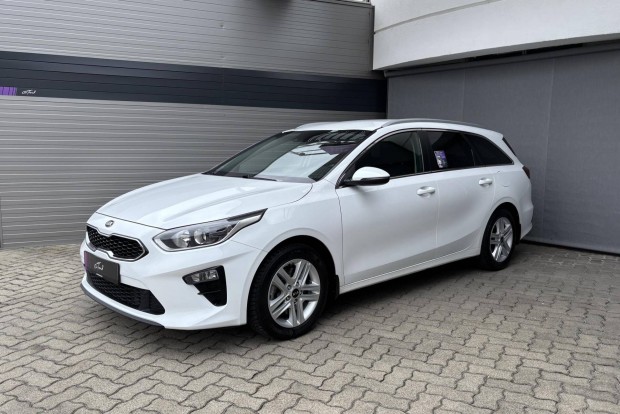 KIA CEE'D Ceed SW 1.5 T-GDI Gold Garanciával!