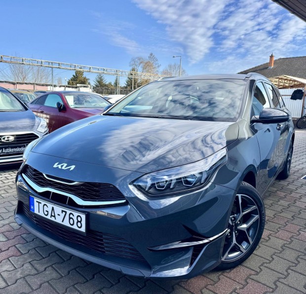 KIA CEE'D Ceed SW 1.5 T-GDI Platinum 160Le! Leg...