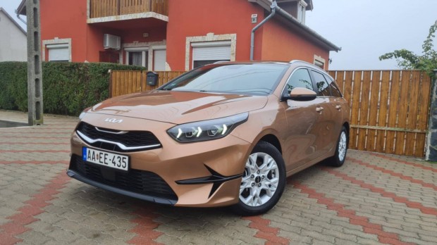 KIA CEE'D Ceed SW 1.5 T-GDI Platinum Garancili...