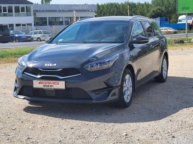 KIA CEE'D Ceed SW 1.5 T-GDI Silver 1700 KM!!