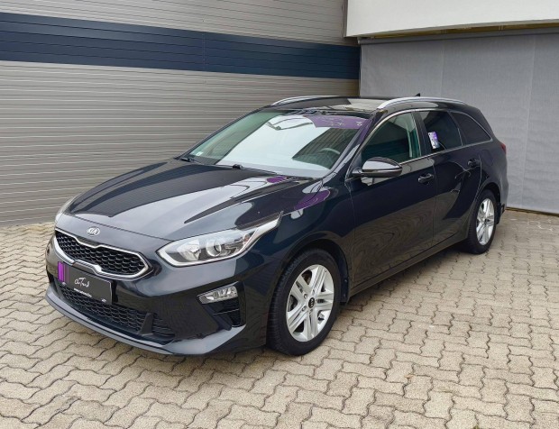 KIA CEE'D Ceed SW 1.6 CRDi HP Gold Garancival!