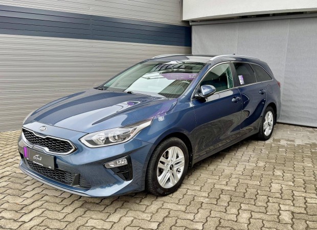 KIA CEE'D Ceed SW 1.6 CRDi HP Gold Garancival!