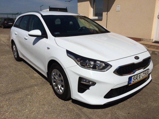 KIA CEE'D Ceed SW 1.6 CRDi HP Hybrid Silver 106...