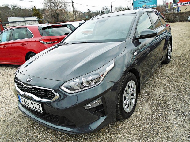 KIA CEE'D Ceed SW 1.6 CRDi HP Hybrid Silver �f�...