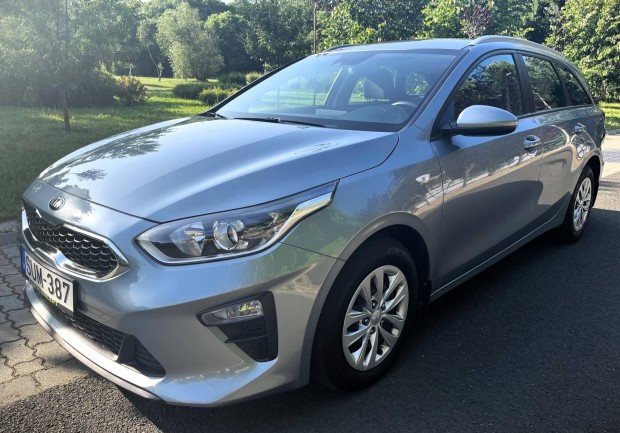 KIA CEE'D Ceed SW 1.6 CRDi HP Hybrid Silver Mo-...