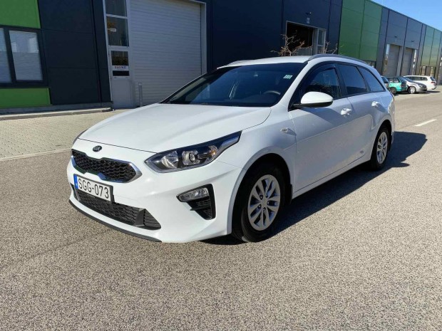 KIA CEE'D Ceed SW 1.6 CRDi LP Silver Magyar/SZE...