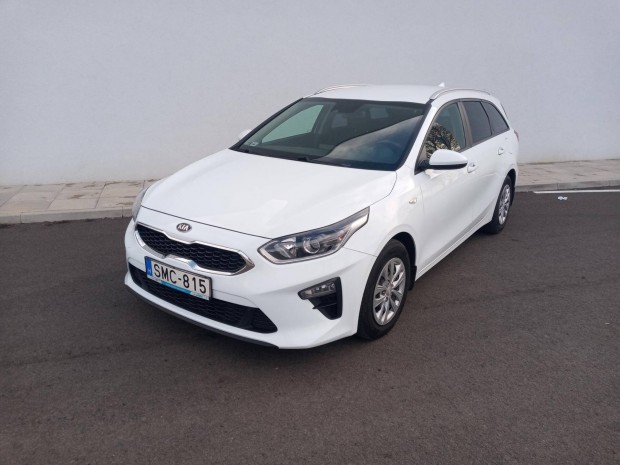 KIA CEE'D Ceed SW 1.6 CRDi LP Silver Magyaro-i....