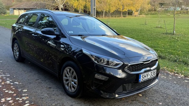 KIA CEE'D Ceed SW 1.6 CRDi LP Silver Svtart....