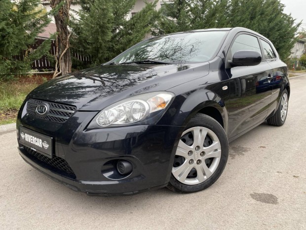 KIA CEE'D Pro1.6 CRDi ecodynamic friss vizsga....