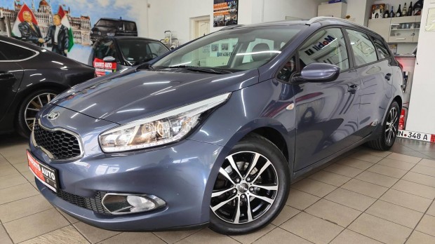 KIA CEE'D SW 1.4 CRDI EX Prmium 2 v Friss Ms...