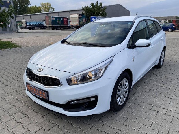 KIA CEE'D SW 1.4 CRDI LX Gynyr Gyri llapot!